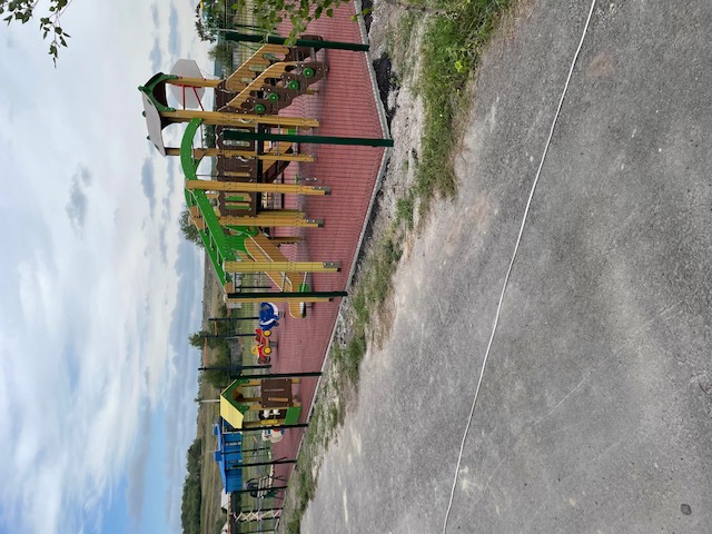детская спортивная площадка в селе Холки.